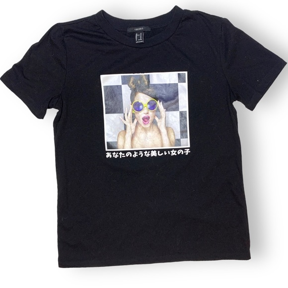 Medium Short Sleeve Black Graphic Tee Shirt Checkered Pop Art Design Unisex Top - Picture 1 of 9